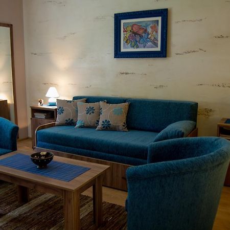 רומה Guest House A'Storia מראה חיצוני תמונה