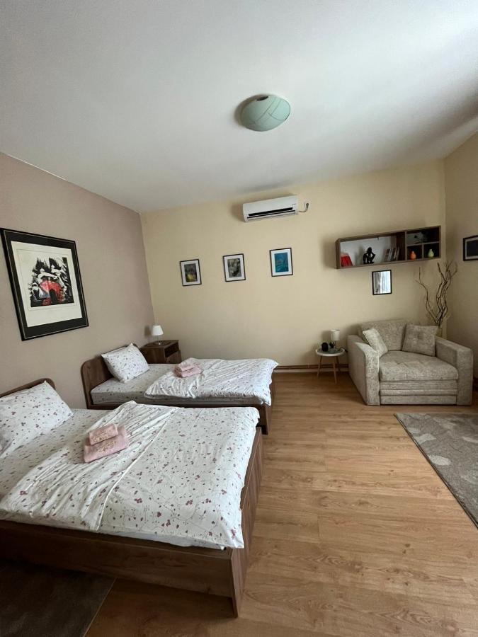 רומה Guest House A'Storia מראה חיצוני תמונה