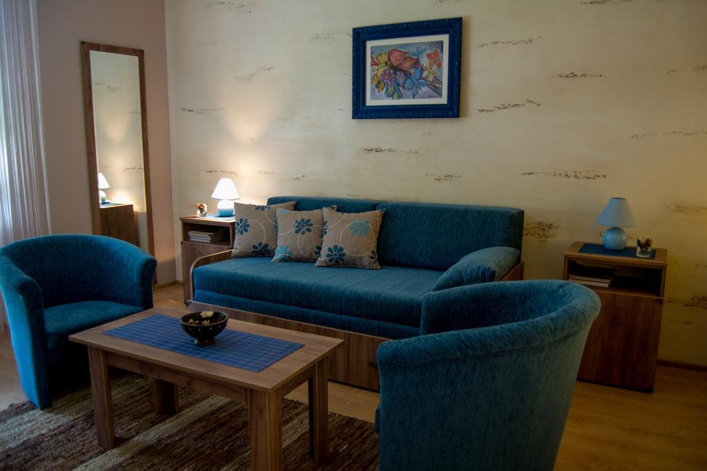 רומה Guest House A'Storia מראה חיצוני תמונה