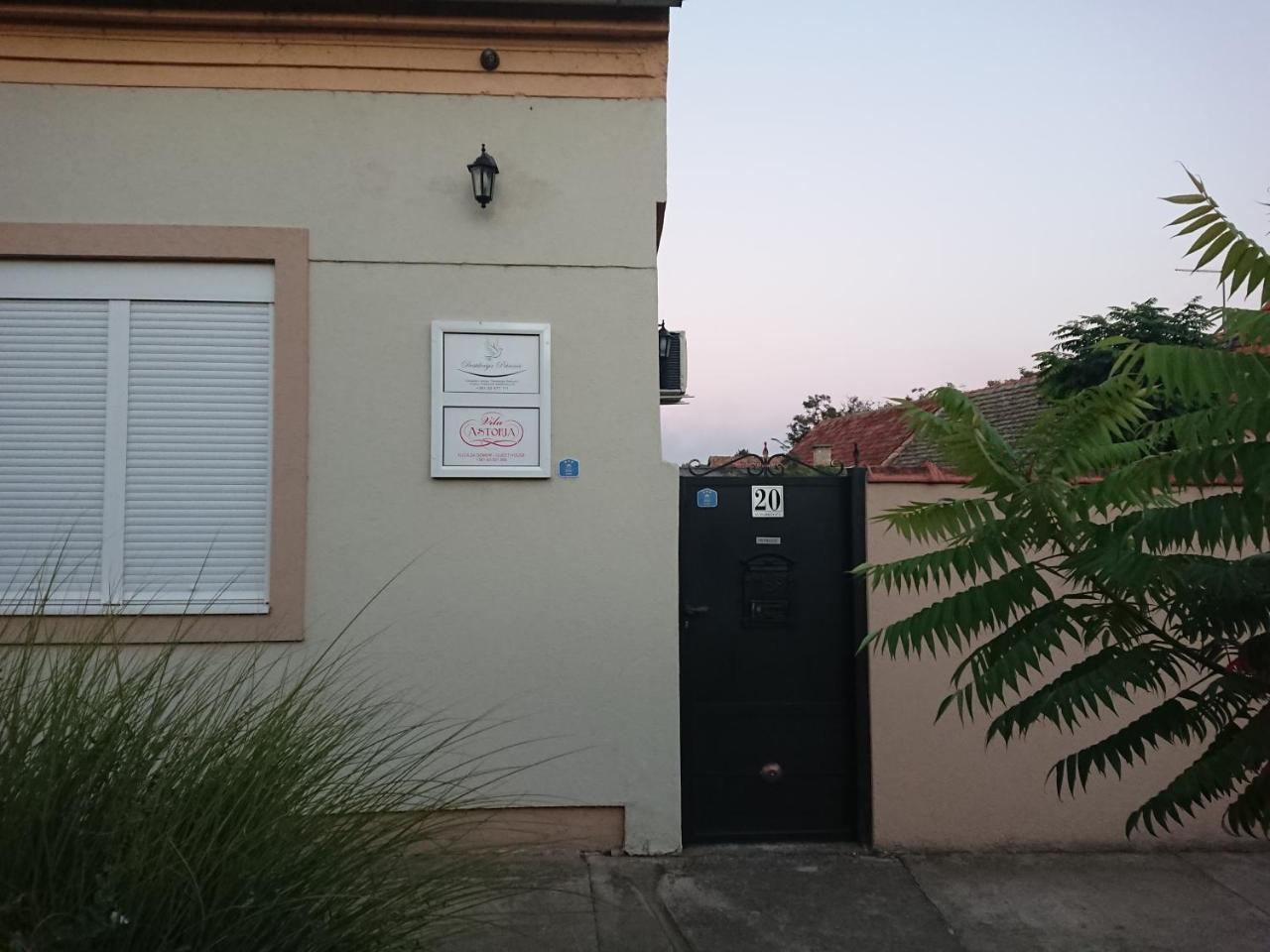 רומה Guest House A'Storia מראה חיצוני תמונה